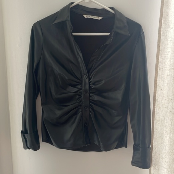 Zara leather button up top medium - Picture 2 of 4